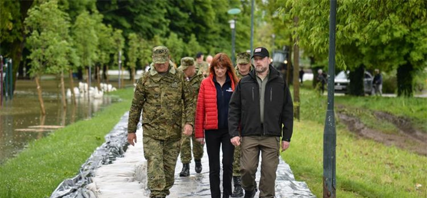 Banožić u Karlovcu: Bit će angažirano još 50 pripadnika HV-a kako bi ojačali obranu na još nekoliko lokacija